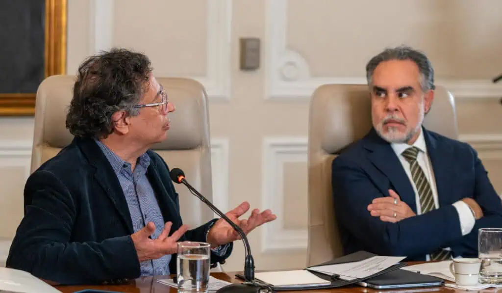 Benedetti aclara si retirarán las reformas del Gobierno Petro del Congreso Petro cancela Consejo de Ministros televisado de hoy: ¿Qué se sabe?
