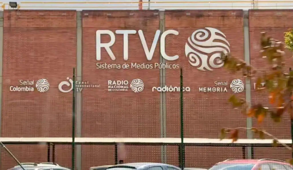 Hollman Morris anuncia que RTVC volverá a llamarse Inravisión Sede de RTVC Colombia en Bogotá