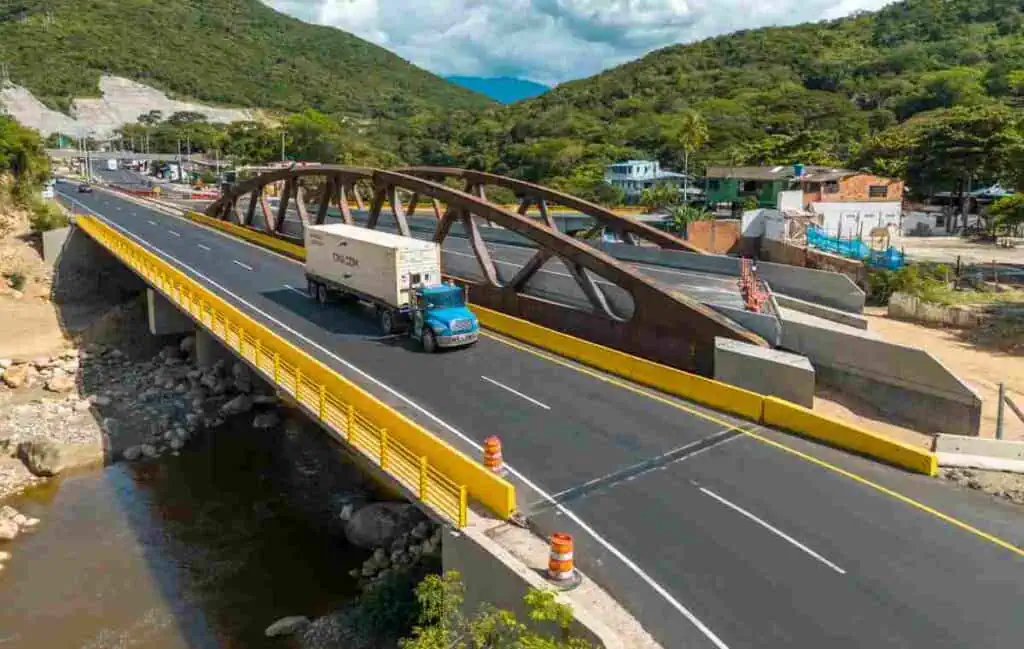 ANI da luz verde para habilitar tramo clave del megaproyecto Tercer Carril Bogotá - Girardot Tercer carril vía Bogotá - Girardot