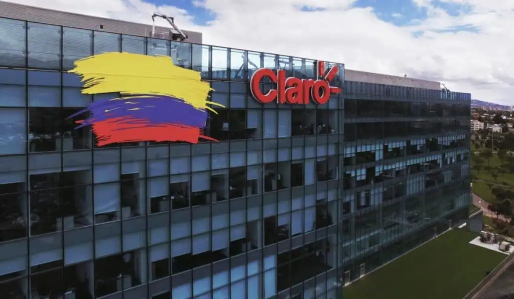 Claro Colombia avanza en la recuperación de su infraestructura y restablece el 80 % de sus estaciones base tras el terremoto Claro