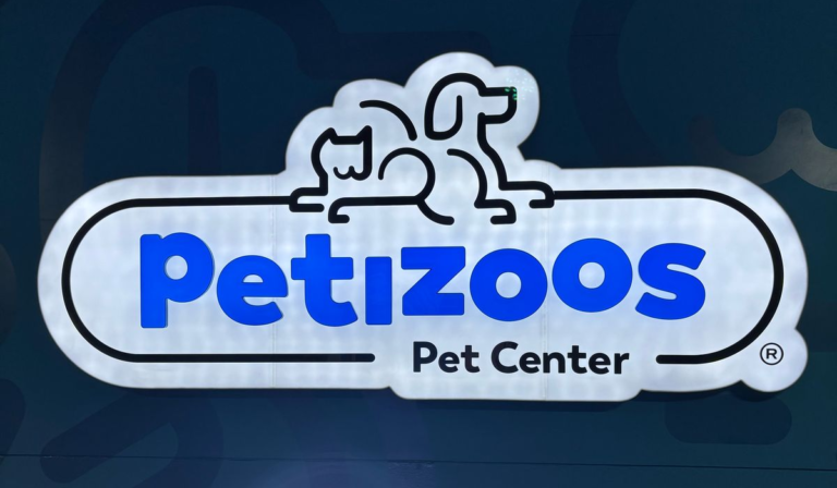 Petizoos Pet Center.