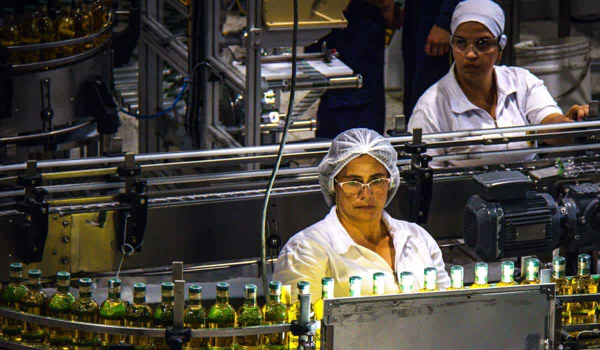 Los cuatro factores determinantes que estarían explicando el crecimiento de la economía de Colombia