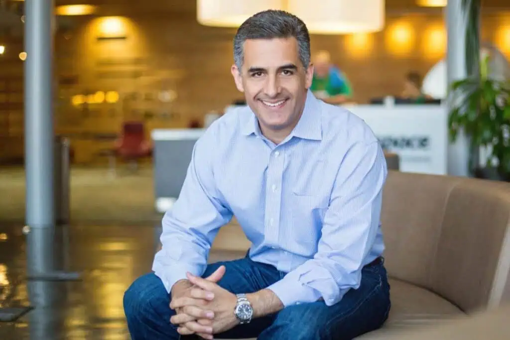 Entrevista | Perspectivas de las startups en Latinoamérica y la influencia de la inteligencia artificial, según AWS Alvaro Echeverria