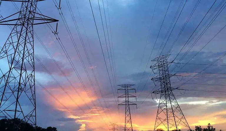 CREG activa mecanismo para garantizar el suministro de energía ante fenómeno de El Niño Apagón en España y Portugal deja incomunicados a miles de personas