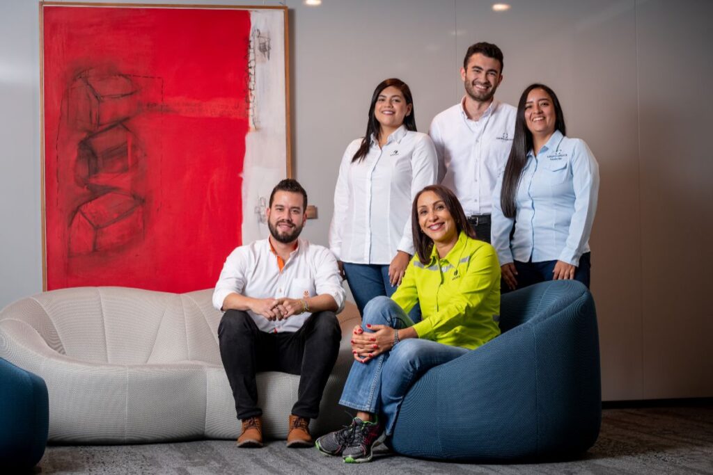 Colaboradores Grupo Argos