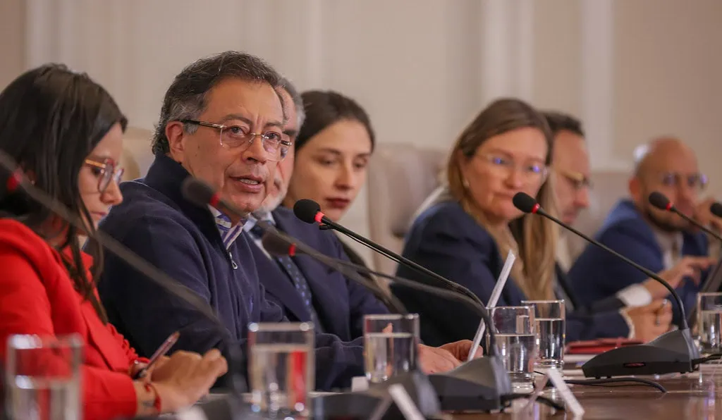 Petro sí puede transmitir los Consejos de Ministros, según Consejo de Estado Consejo de Ministros