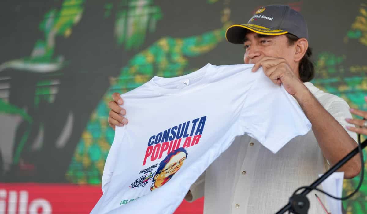Home - Valora Analitik Gustavo Bolívar, director de Prosperidad Social