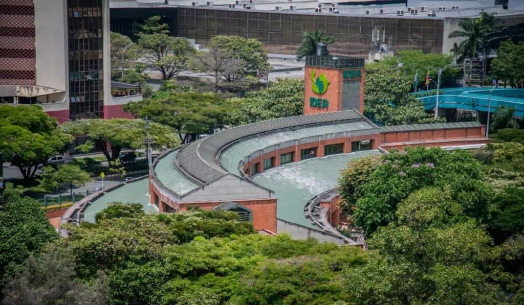 IDEA consolidó cifra récord de $1,2 billones en convenios para los antioqueños IDEA reporte 2024