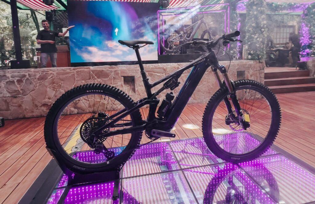 Las bicicletas de la línea Levo 4 cuentan hasta con 50 % más potencia que las versiones anteriores de la marca. Foto: cortesía. 