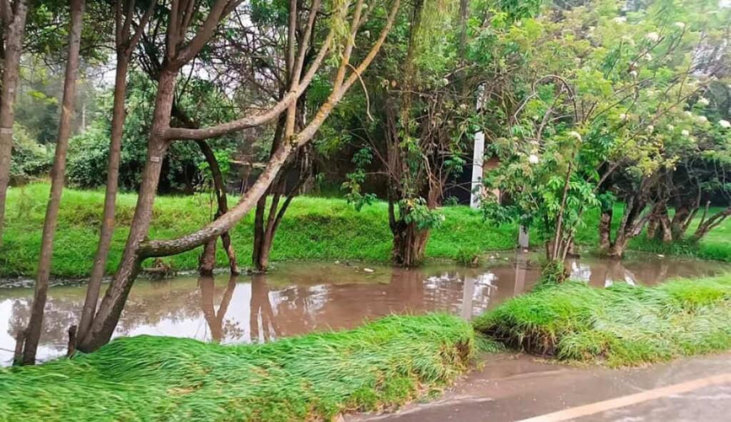 Así podrá reportar emergencias ocasionadas por fuertes lluvias en Bogotá
