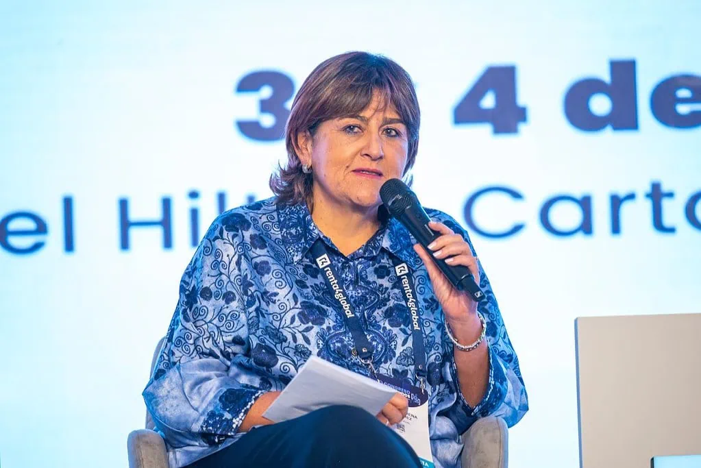 Entrevista | Presidenta de Grupo Aval habla de decisión de Corficolombiana de invertir en Centroamérica a falta de obras en Colombia María Lorena Gutiérrez