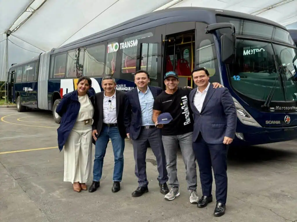 Transmetro se fortalece con la llegada de 25 buses con tecnologías limpias a Barranquilla Nuevos buses transmetro barranquilla