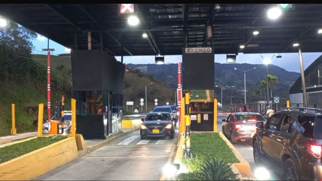 Gobierno Petro anuncia reducción de tarifa en cuatro peajes del corredor vial Córdoba-Sucre