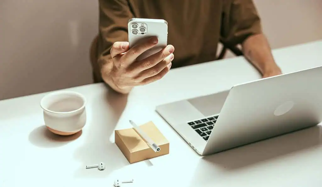 Sura lanzó atractiva oferta de empleo virtual: Así puede participar Sura tendrá feria virtual de empleo