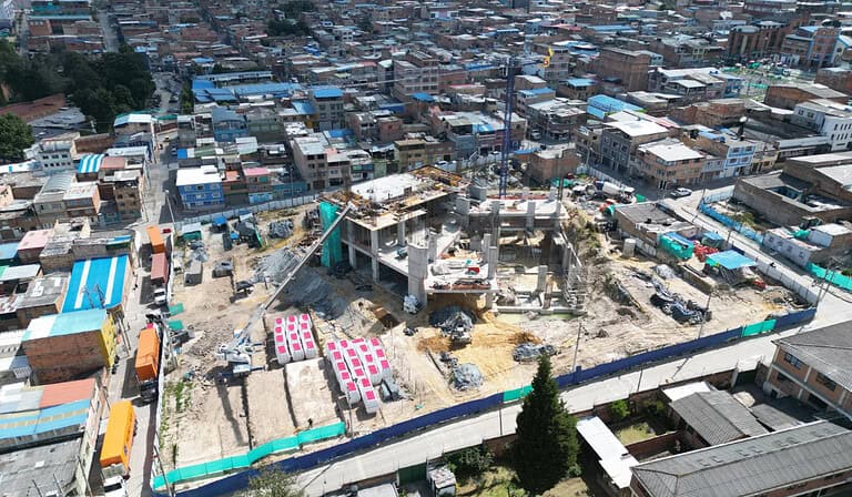 Megaobra en Bogotá entró en pruebas y avance es del 83,65 %: Tiempo de viaje será de 10 minutos TransMiCable San Cristobal (1)