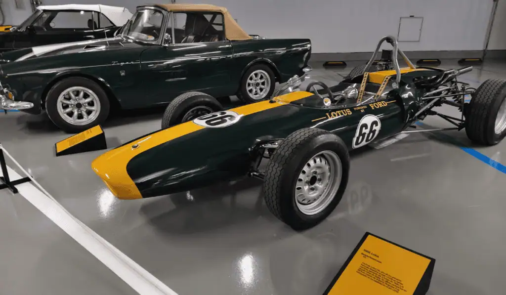 Nueva exposición de carros antiguos en Bogotá: Este es el valor de la entrada autos antiguos