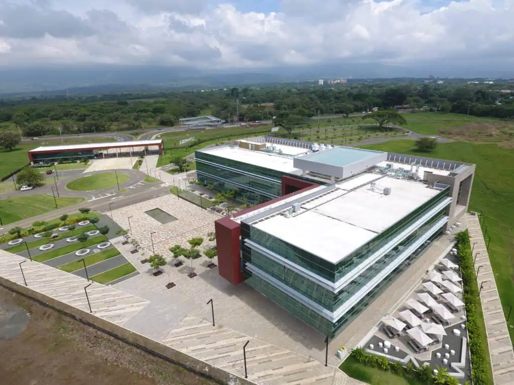 Zonamerica invertirá más de US$60 millones en los próximos años para ampliar su capacidad empresarial Zonamerica espera invertir más de US$60 millones en los próximos años. Crédito: Zonamerica