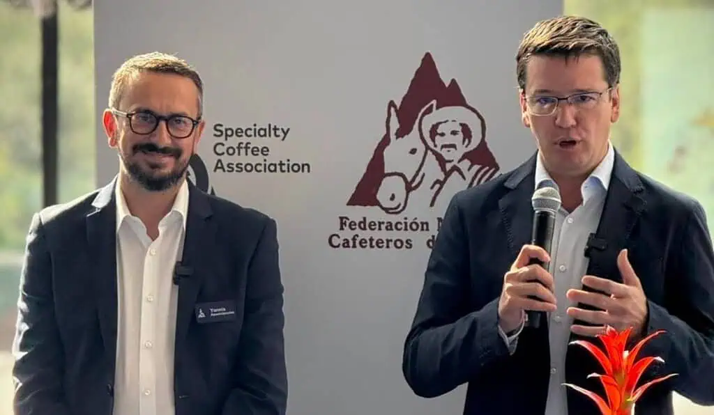 Federación de Cafeteros firma acuerdo internacional que dará más oportunidades a productores Federación de Cafeteros