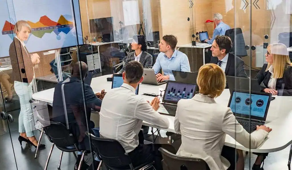 Prioridades y preocupaciones para las Juntas Directivas en Colombia y América Latina en 2025 Juntas directivas