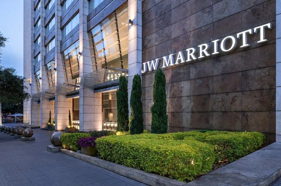 El Spa del JW Marriott Bogotá lanzó nuevos paquetes de relajación: Estos son los precios Fachada del JW Marriot Bogotá. Foto: cortesía.