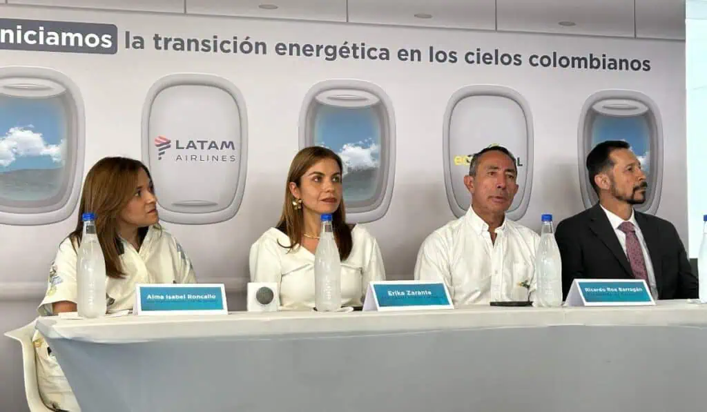 Latam inicia vuelos con combustible sostenible producido por Ecopetrol; petrolera anuncia inversiones Latam