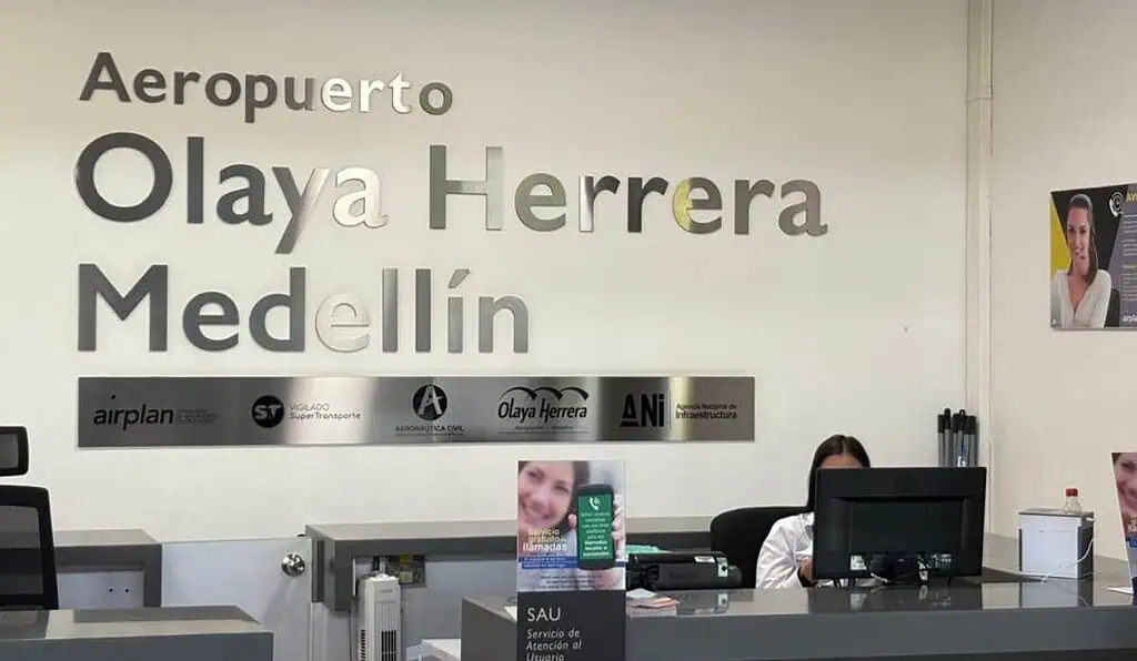 Reportan 13 vuelos afectados en aeropuerto Olaya Herrera por problemas en comunicaciones Aeropuerto Olaya Herrera