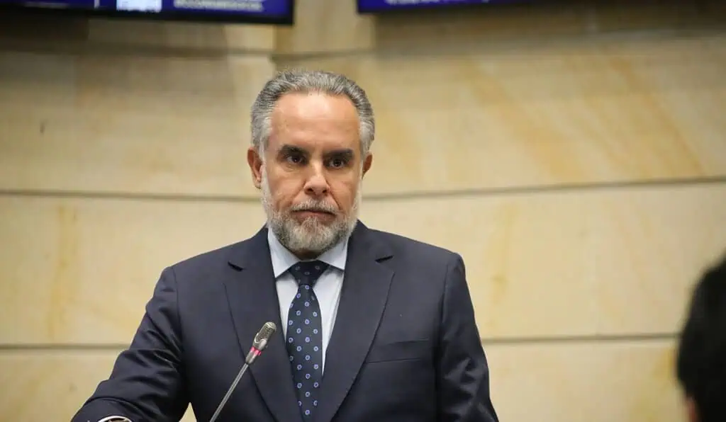 Ministro Montealegre confirma que Benedetti será el nuevo canciller del gobierno Petro reforma a la salud