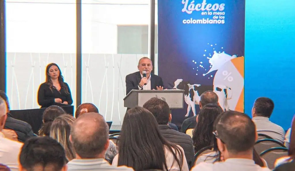 Asoleche y MinAgricultura presentaron estudio del sector: tendencias, hábitos y oportunidades Asoleche y MinAgricultura presentaron estudio del sector: tendencias, hábitos y oportunidades