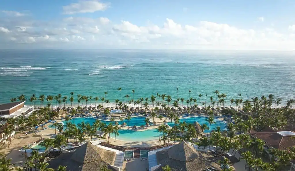 Los destinos nacionales e internacionales más buscados por los colombianos para pasar Navidad y Año Nuevo Bahía Príncipe, Punta Cana
