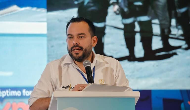 Ministro de Minas y Energía, Edwin Palma.
