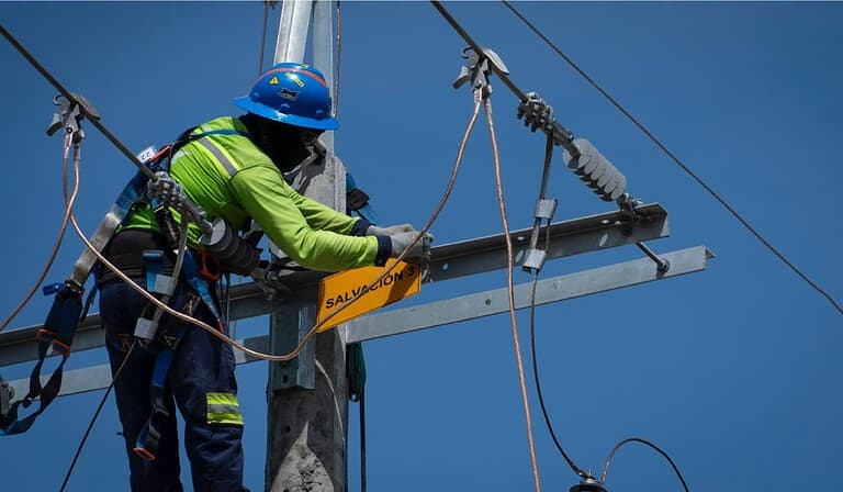 MinMinas pagará deuda de subsidios de energía para evitar crisis en la prestación del servicio