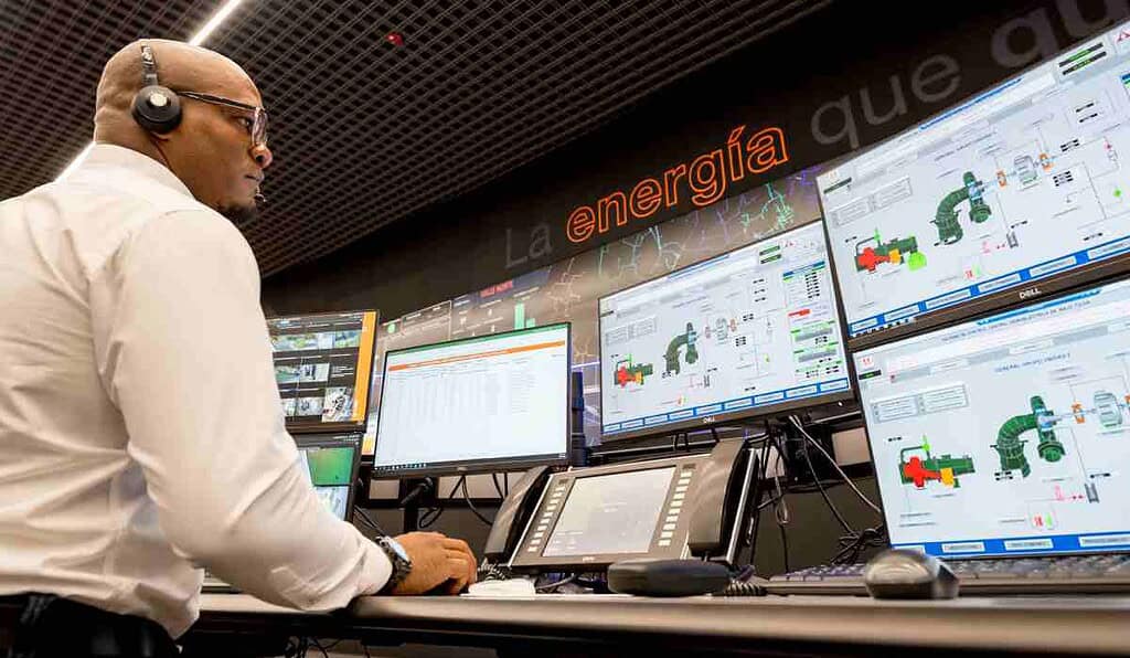 Energía, transmisión, electricidad, trabajadores