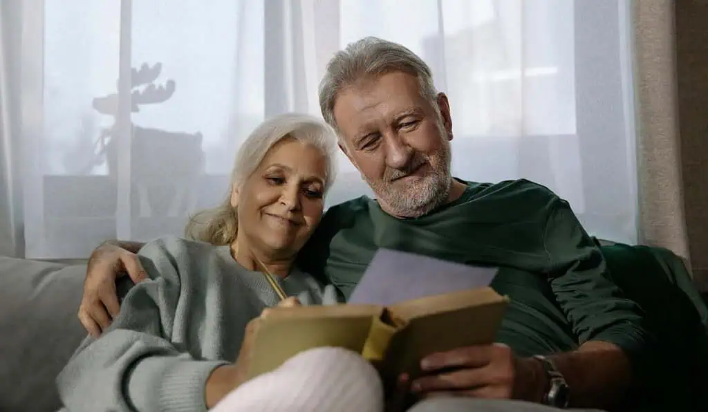 Estos trabajadores en Colombia se podrán pensionar a los 55 años y reciben grandes beneficios Estos trabajadores colombianos se podrán pensionar a los 55 años