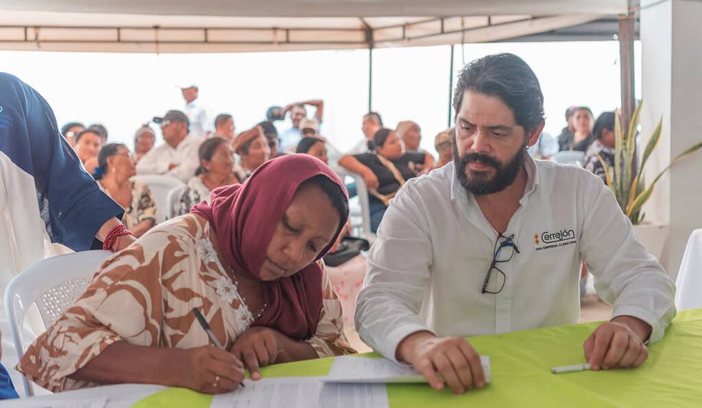 Firma entre Cerrejón y comunidades Wayuu