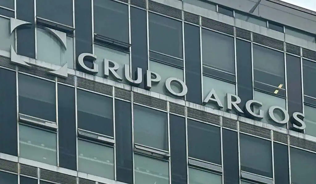 Grupo Argos aumentó 161 % su utilidad neta en el primer semestre: alista nuevas inversiones en megaobras Grupo Argos