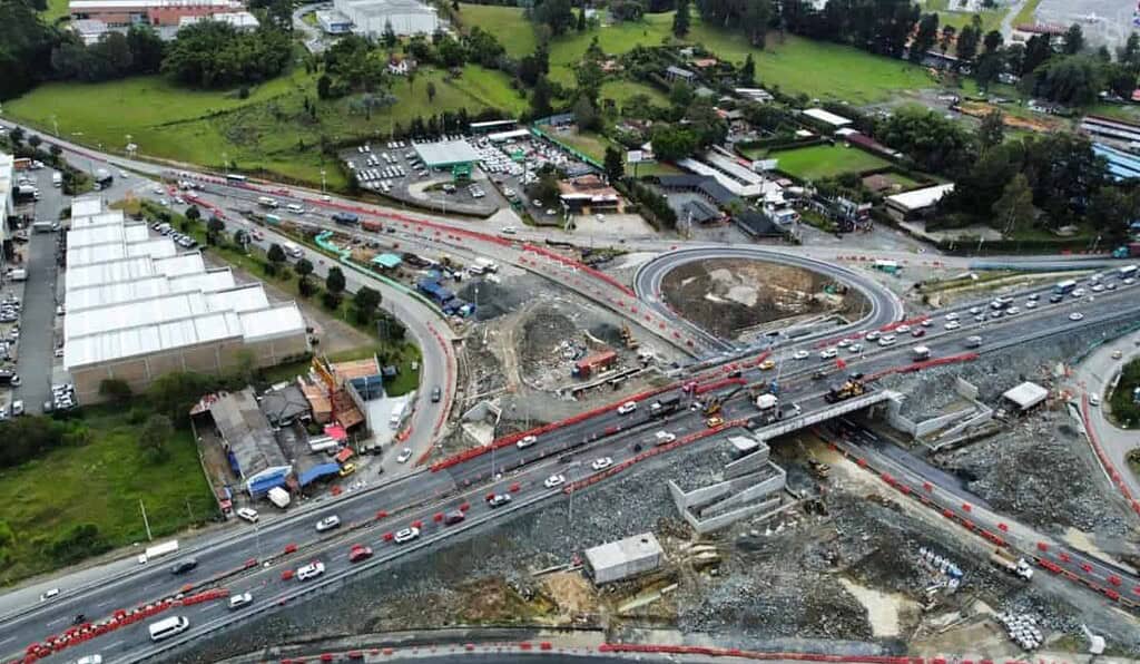 Habilitan conexión directa en las obras del intercambio vial Aeropuerto José María Córdova