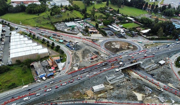 Habilitan conexión directa en las obras del intercambio vial Aeropuerto José María Córdova