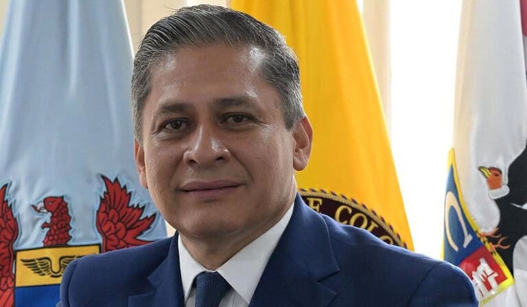 José Henry Pinto Rodríguez es nombrado nuevo director General de la Aeronáutica Civil