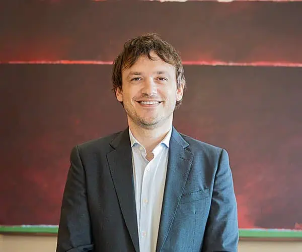 Mauricio Maya es el nuevo vicepresidente de negocios y tecnología de Suramericana Juan Pablo Loureiro De Rada, presidente de Seguros Sura Uruguay. Foto: Suramericana