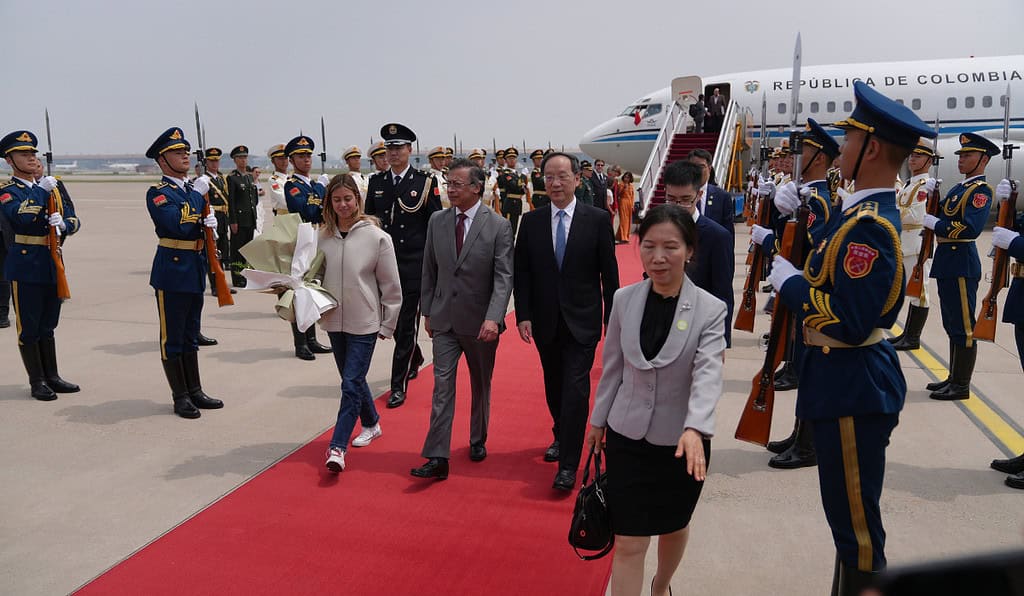 La llegada del presidente Gustavo Petro a Beijing