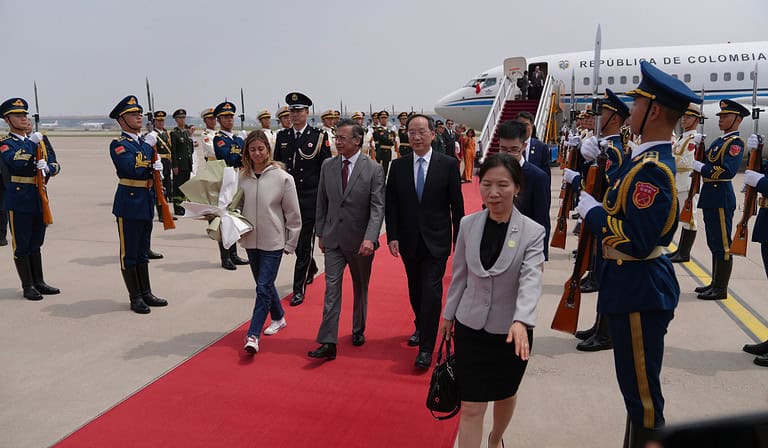La llegada del presidente Gustavo Petro a Beijing