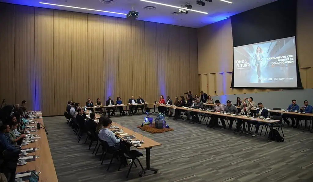 Nace el Fondo Futuro para financiar la educación superior en Antioquia Fondo Futuro