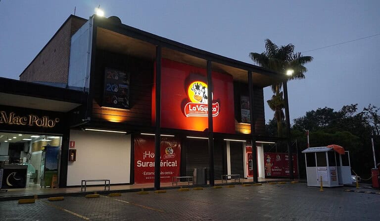 Local Supermercados La Vaquita