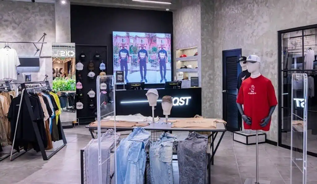 Marca de streetwear QST anuncia expansión nacional e internacional en medio del auge de la moda urbana tienda cde ropa