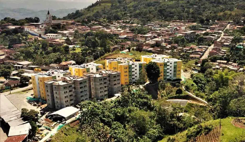 Se disparan las construcciones en Colombia que buscan tener certificado de sostenibilidad Construcción, obras, vivienda sostenible