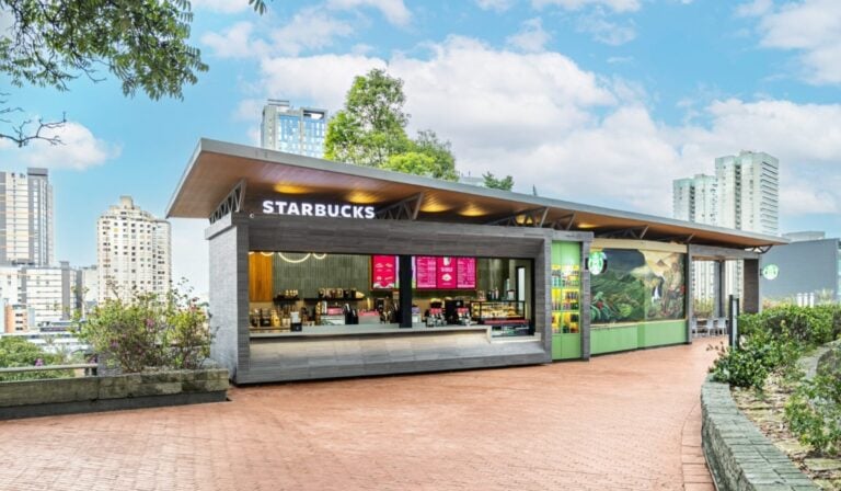 Tienda Starbucks en la Universidad de Los Andes. Foto: cortesía Starbucks.