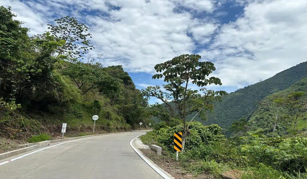 Nueve empresas inauguran vía en Antioquia con Obras por Impuestos: beneficia a más de 23.000 personas Via Santo Domingo - Camparrusia GrupoArgos
