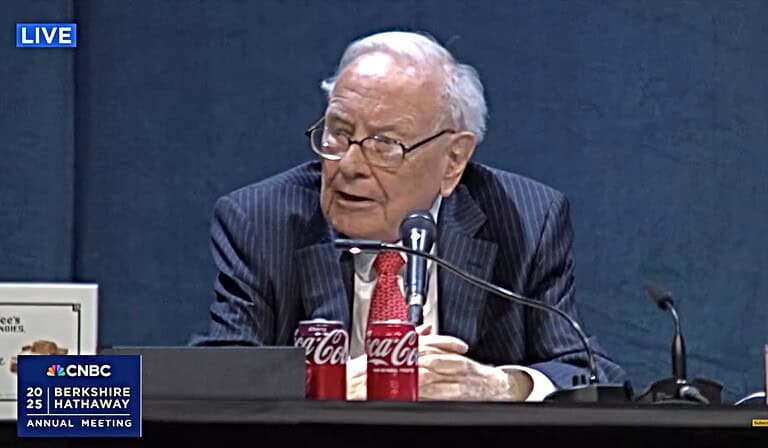 Warren Buffet anuncia su retiro como CEO de Berkshire Hathaway