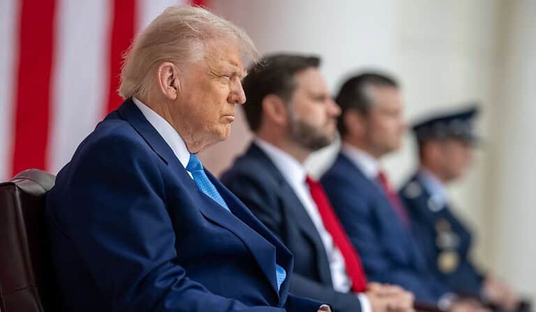 Trump advierte que operaciones terrestres en Venezuela comenzarán “muy pronto” Inflación en EE. UU.