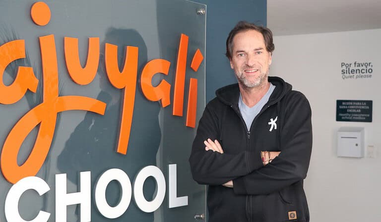 Kajuyalí School